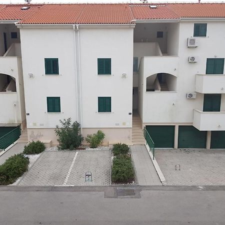 Studio Apartman Labrador Vodice Esterno foto