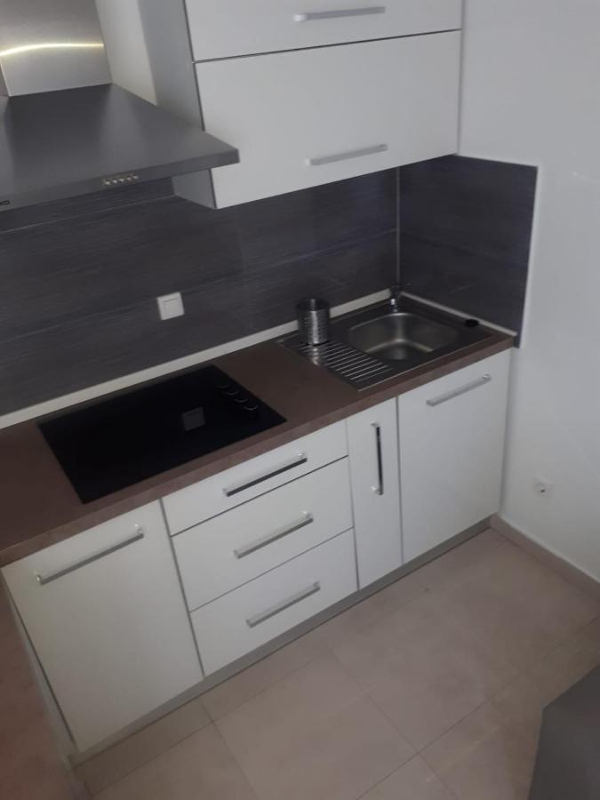 Studio Apartman Labrador Vodice Esterno foto